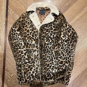 R13 leopard hunting coat (like New)